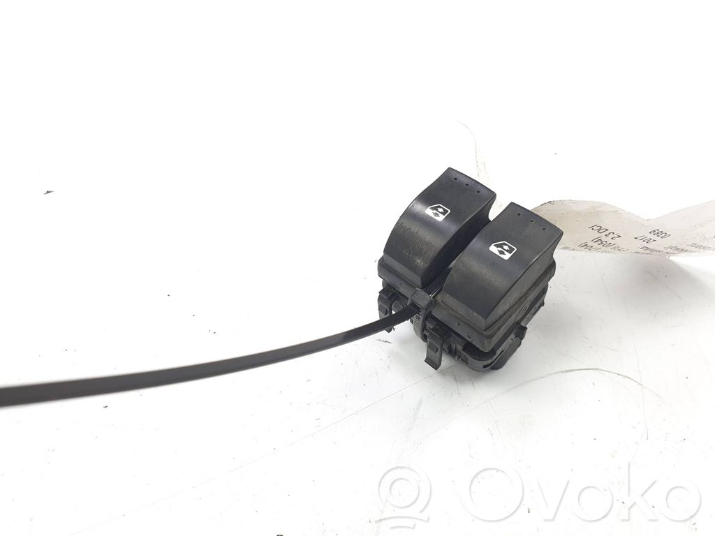 Renault Master III Electric window control switch 