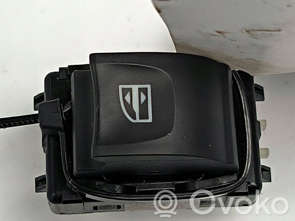 Renault Trafic III (X82) Other switches/knobs/shifts 