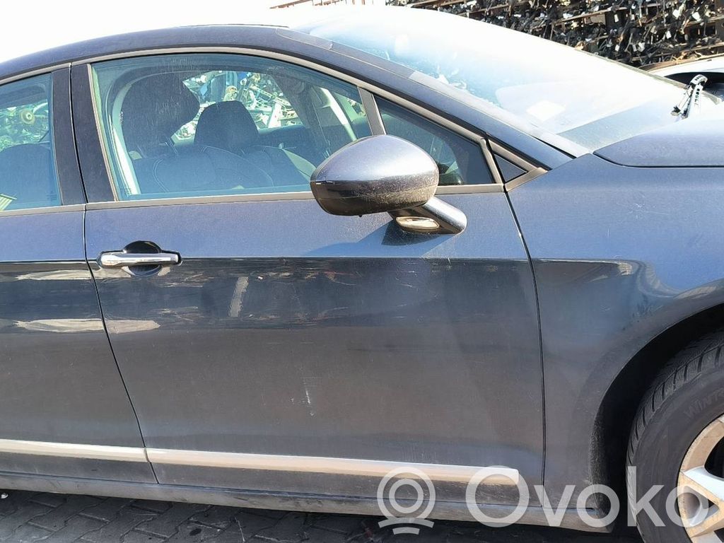 Citroen C5 Front door 