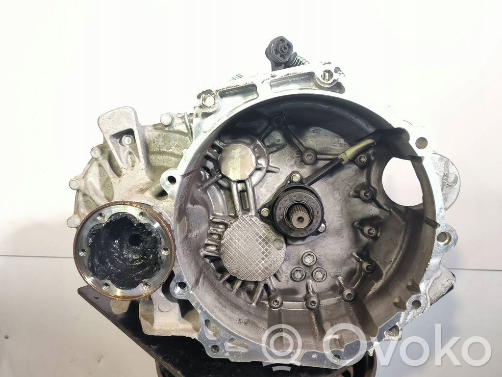 Skoda Scala Manuaalinen 6-portainen vaihdelaatikko 
