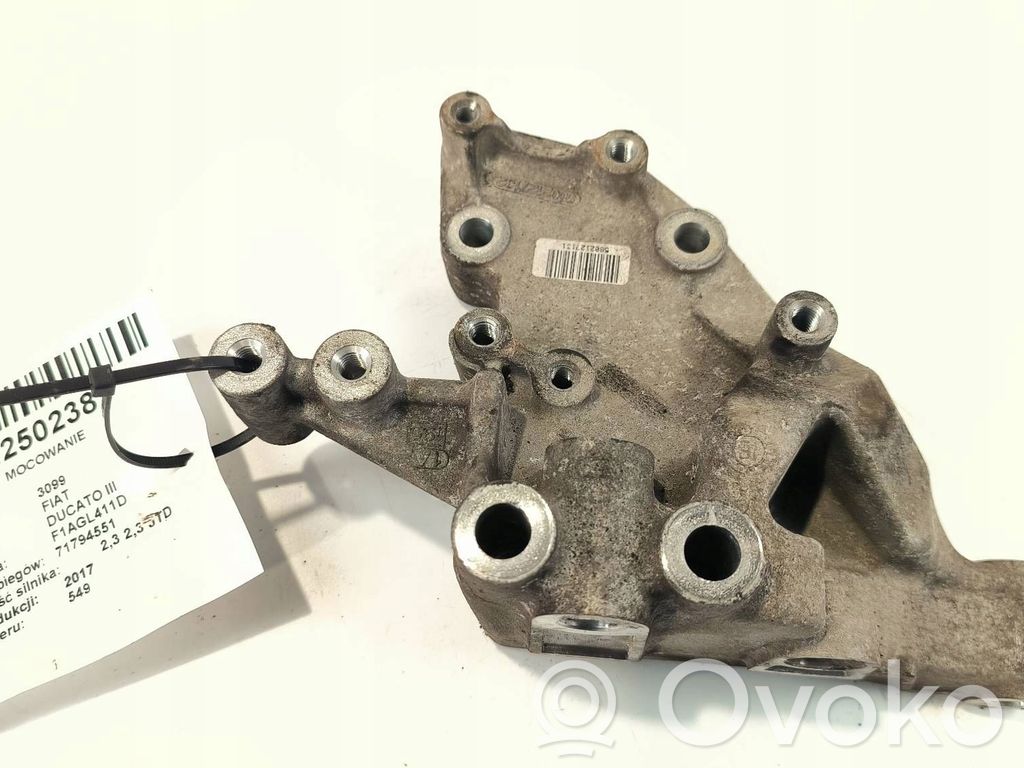 Fiat Ducato Engine mounting bracket 