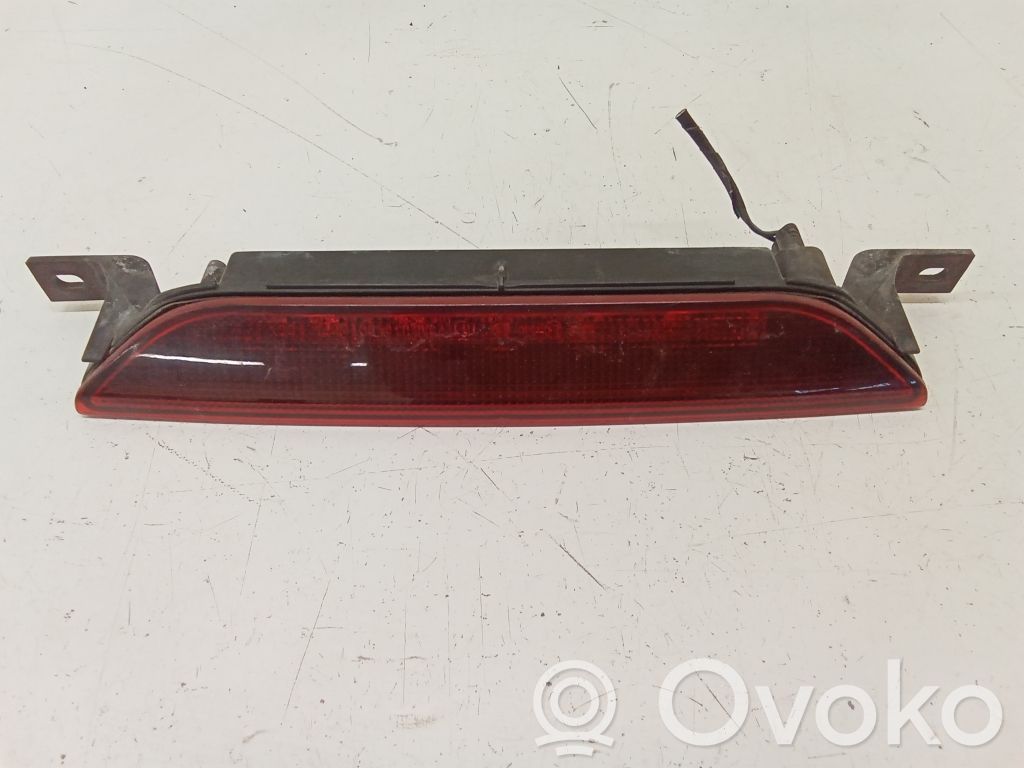 Dodge Caliber Third/center stoplight 