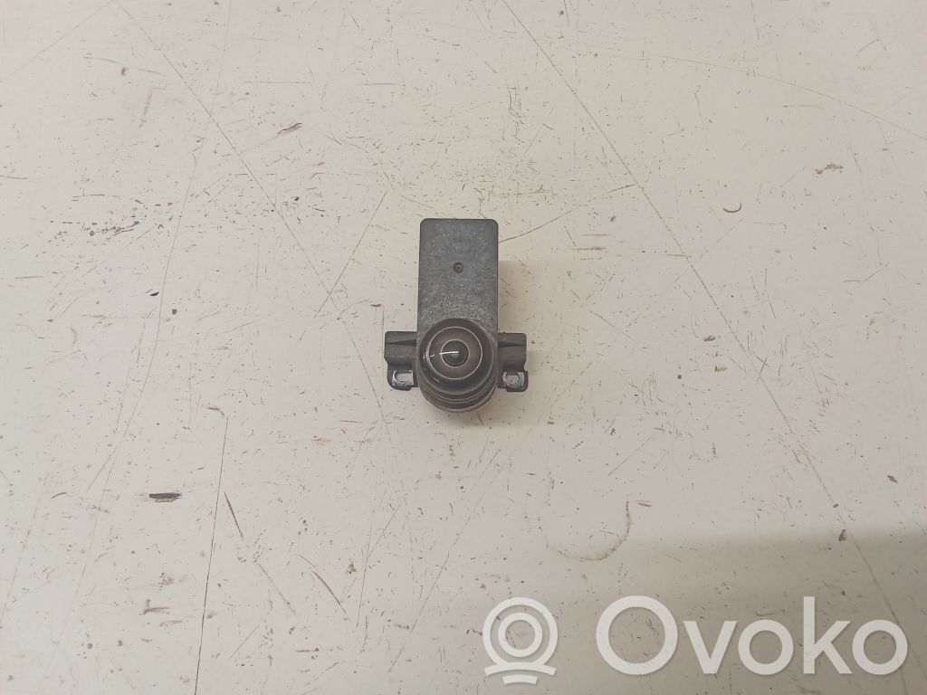 Reversing camera   109594900E