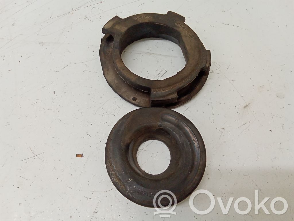 MG ZS Soporte de puntal superior delantero 