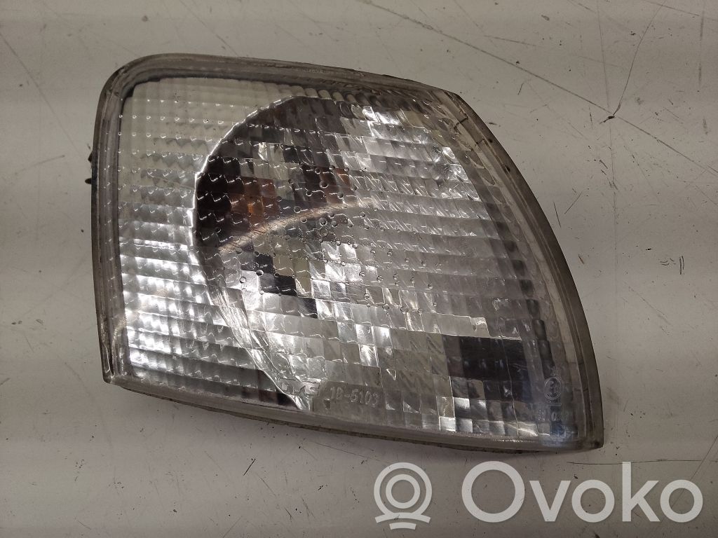 Front indicator light   010337
