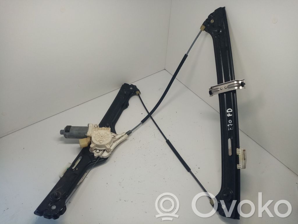 BMW X5 E70 Front door window regulator with motor 