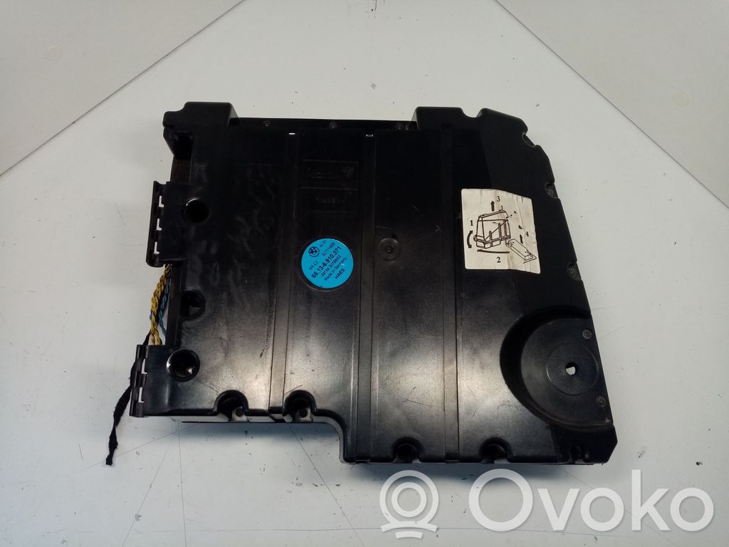 BMW 5 E39 Subwoofer 