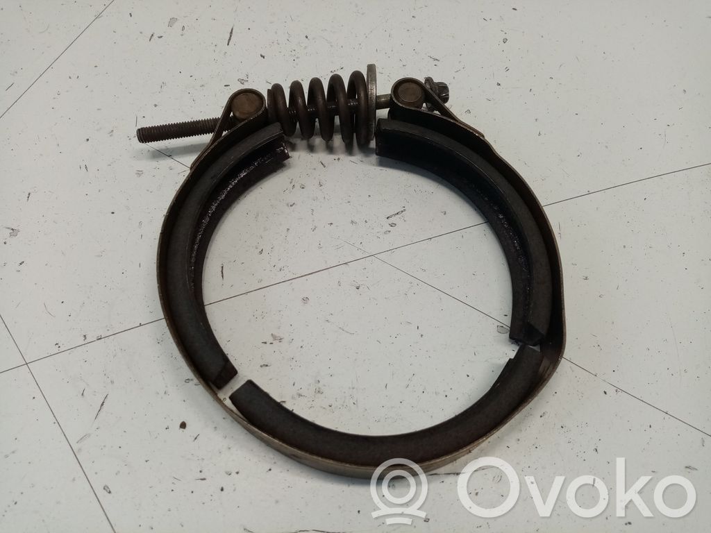 BMW 5 E60 E61 Muffler pipe connector clamp 