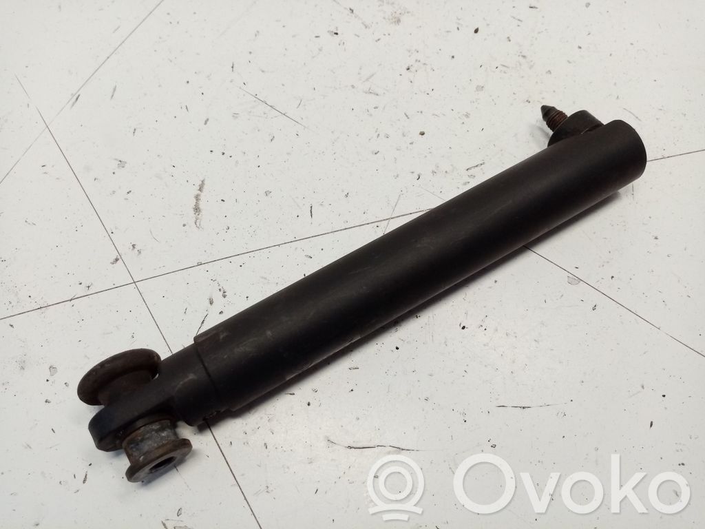 BMW X5 E70 Tailgate/trunk strut/damper 