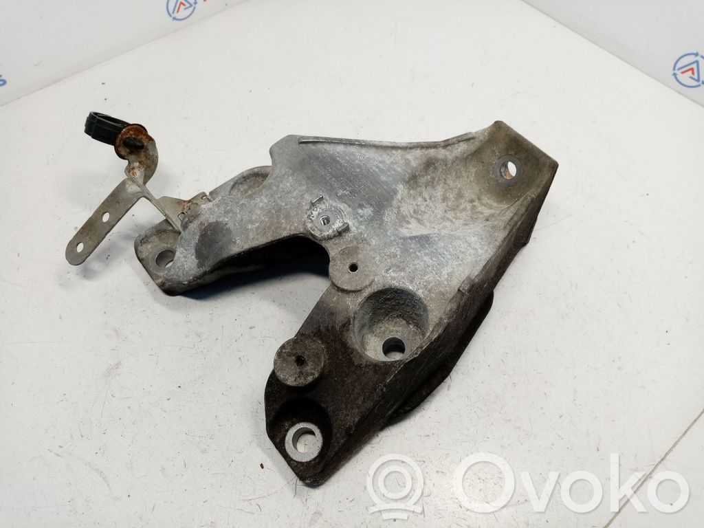 BMW 3 F30 F35 F31 Engine mounting bracket 