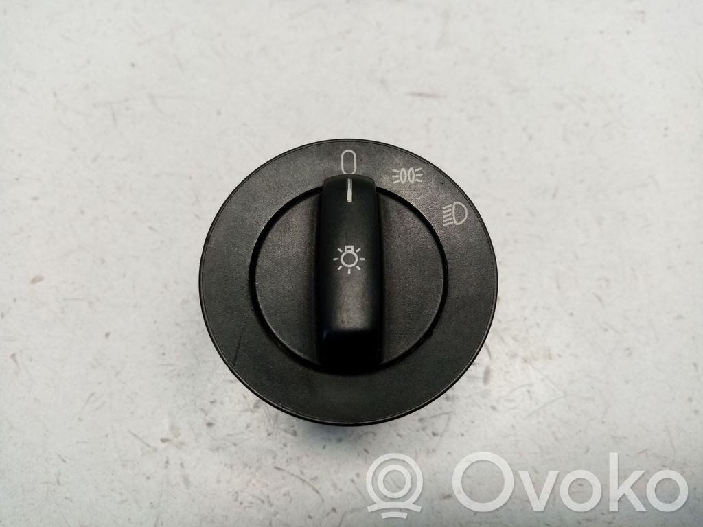 BMW 7 E38 Light switch 