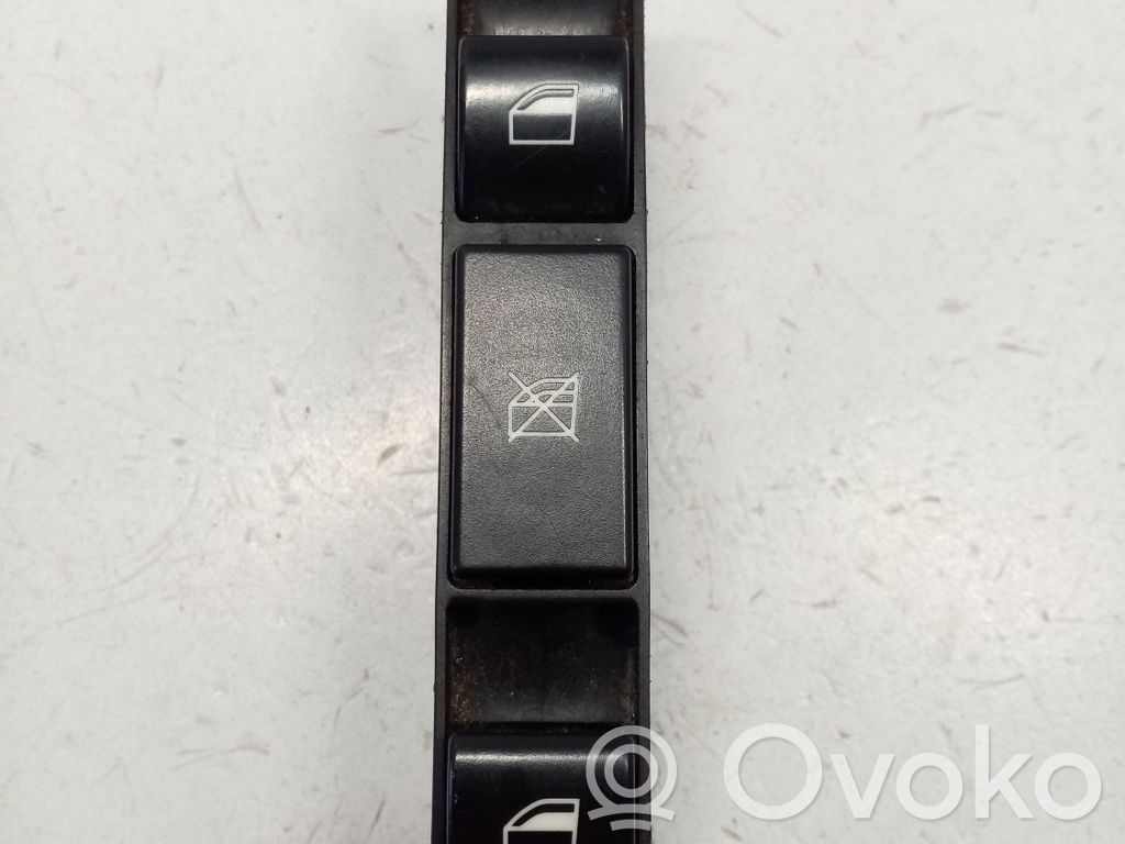 BMW 3 E46 Electric window control switch 
