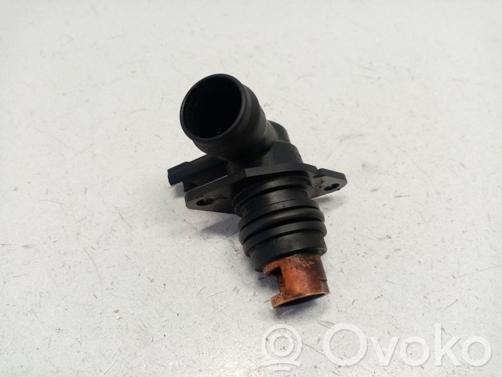 BMW 5 E60 E61 Kita variklio detalė 