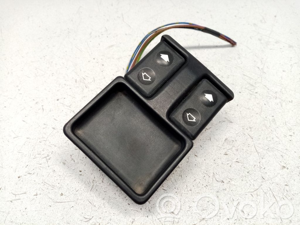 BMW 5 E34 Electric window control switch 
