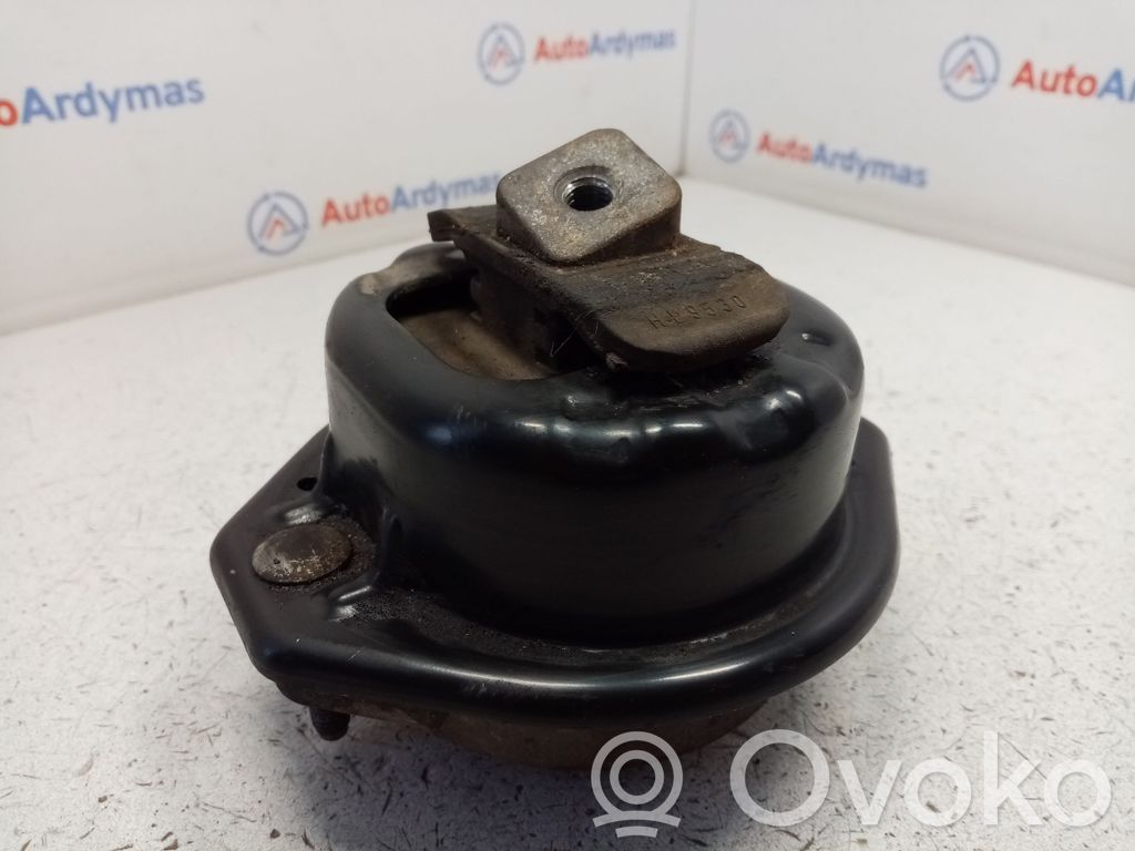Engine mount bracket   22116769185,22116754613