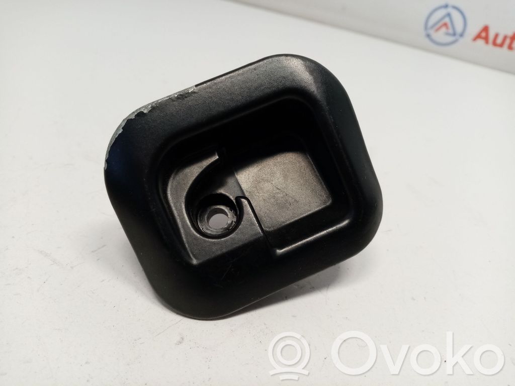 Parcel shelf load cover mount bracket   8235612,51472497580