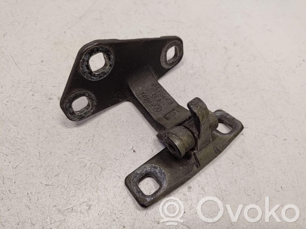 BMW X5 E53 Tailgate hinge 