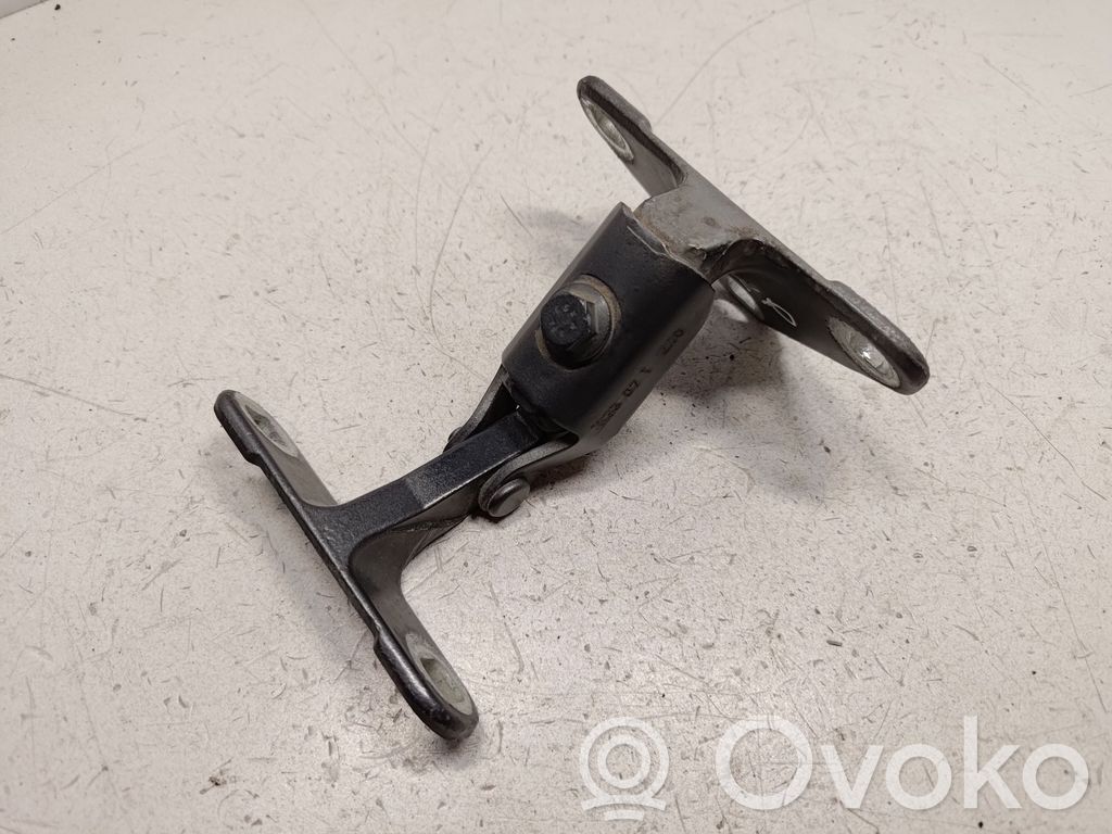 BMW X5 E70 Tailgate hinge 
