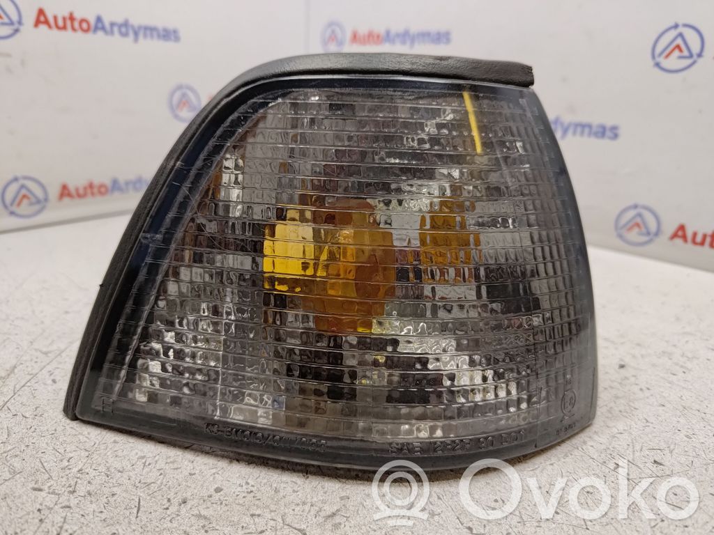 BMW 3 E36 Front indicator light 