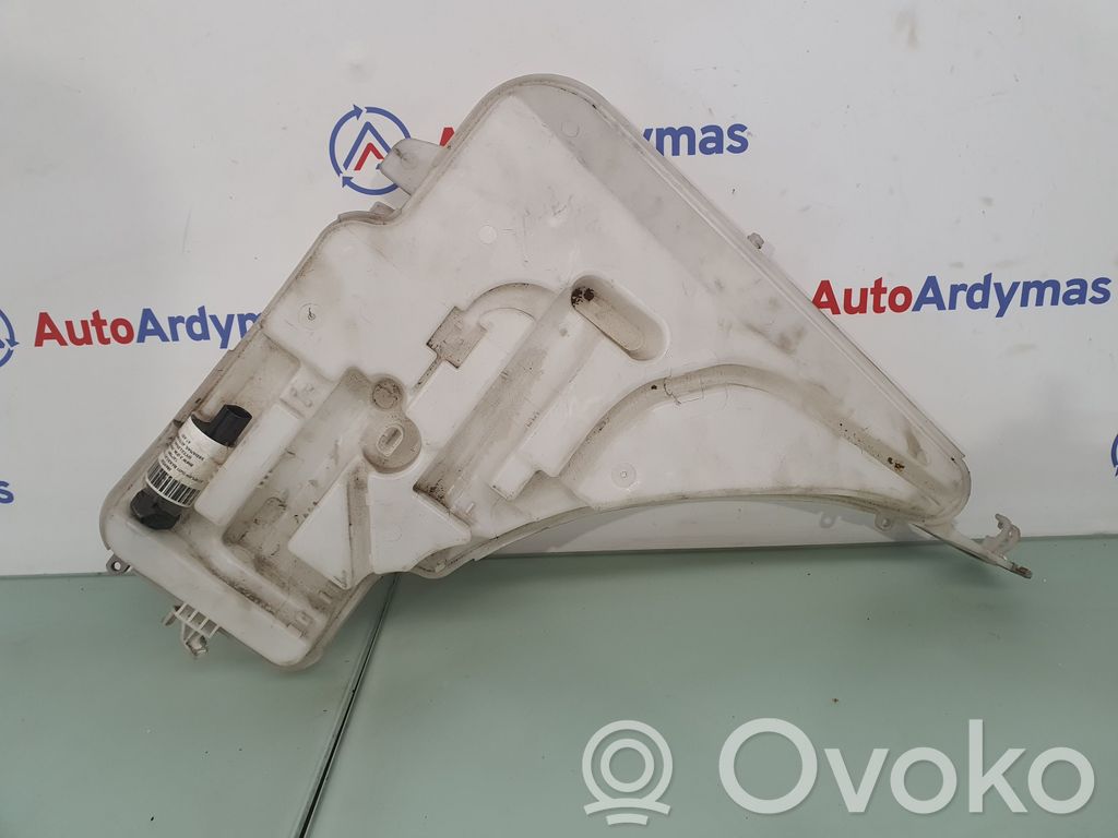 BMW 3 F30 F35 F31 Langų skysčio bakelis 