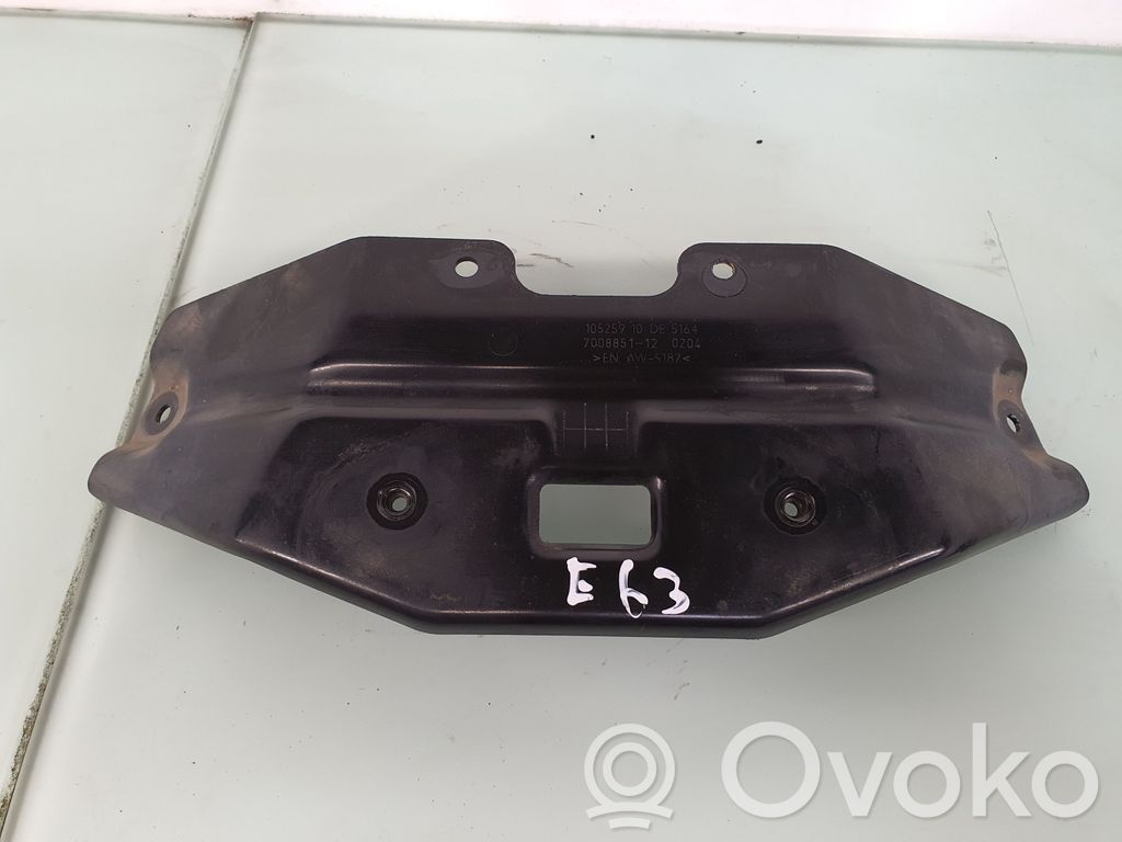 BMW 6 E63 E64 Viršutinė dalis radiatorių panelės (televizoriaus) 
