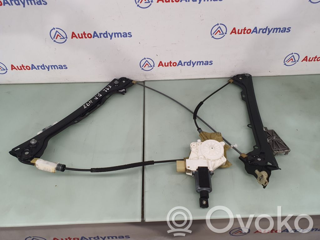 BMW 3 E92 E93 Regulador de puerta delantera con motor 