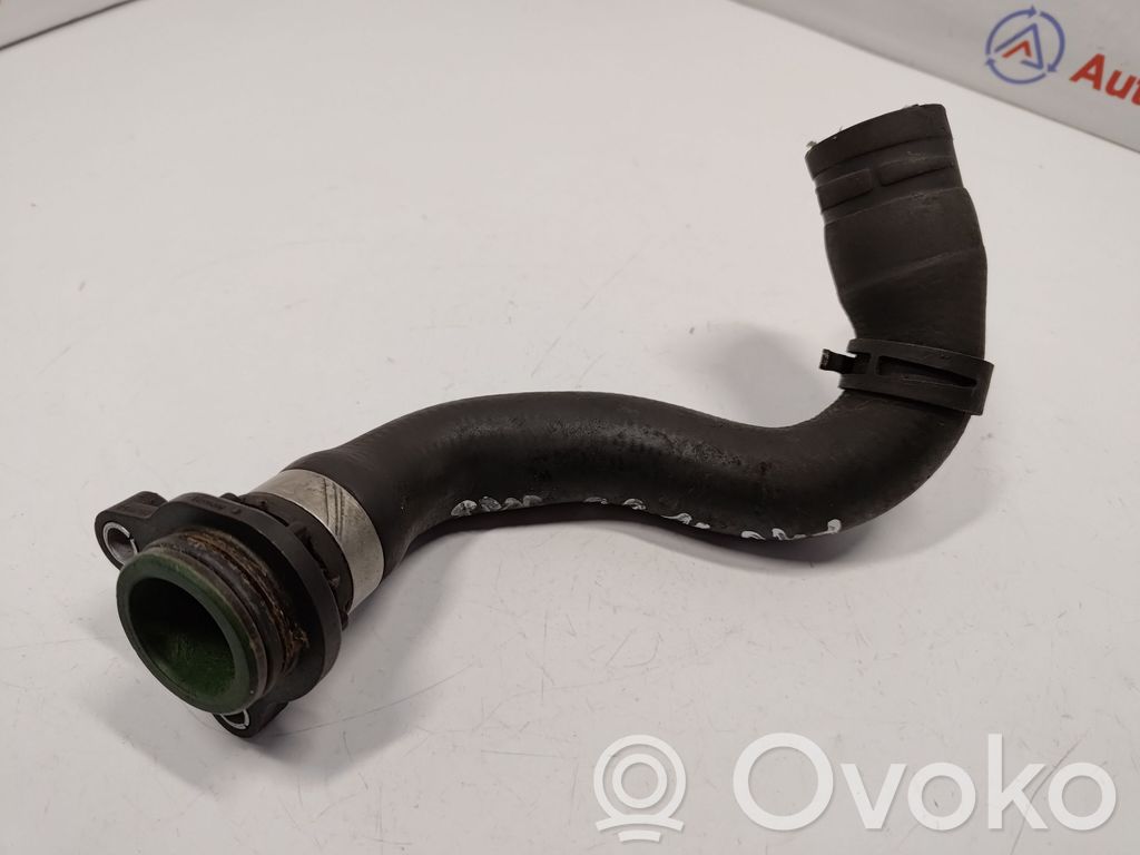 BMW 5 F10 F11 Engine coolant pipe/hose 