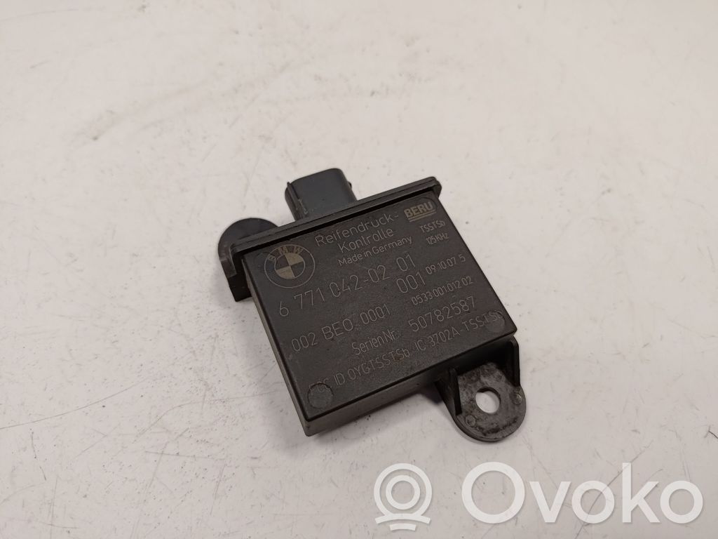 BMW X5 E70 Padangų slėgio valdymo blokas 