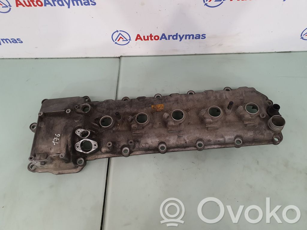 BMW M5 Rocker cam cover 