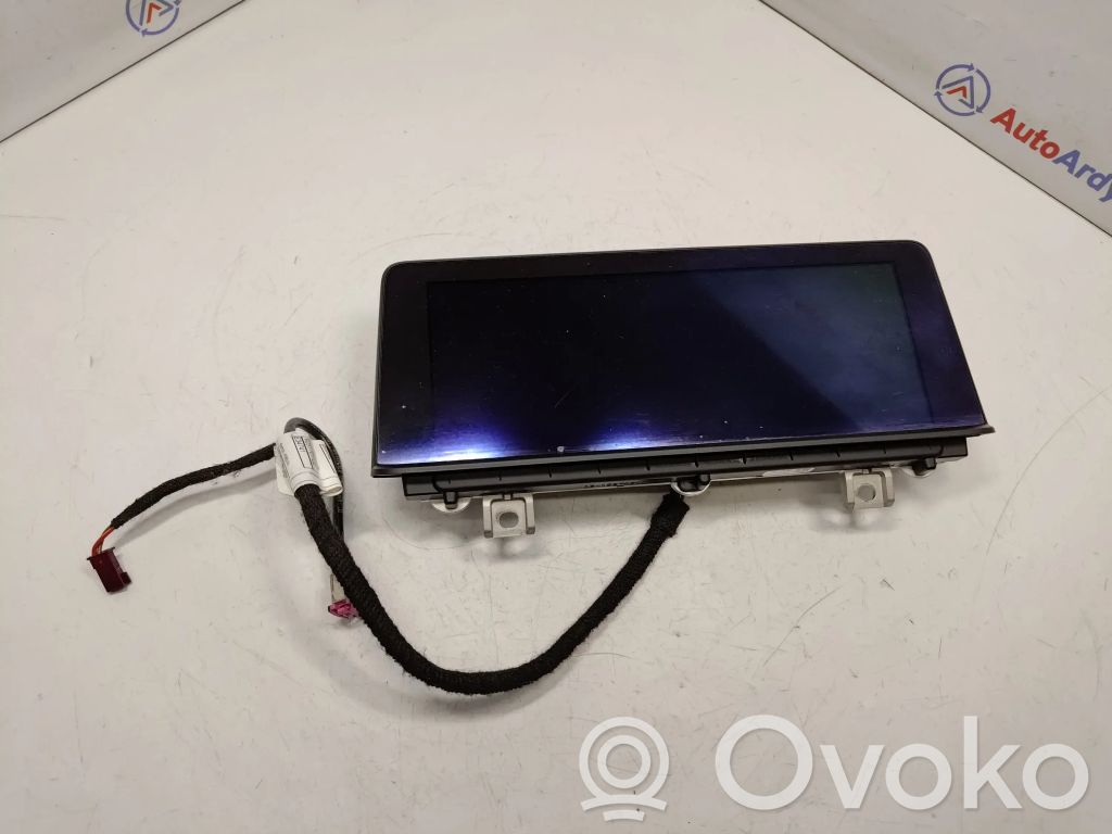 BMW 3 F30 F35 F31 Screen/display/small screen 