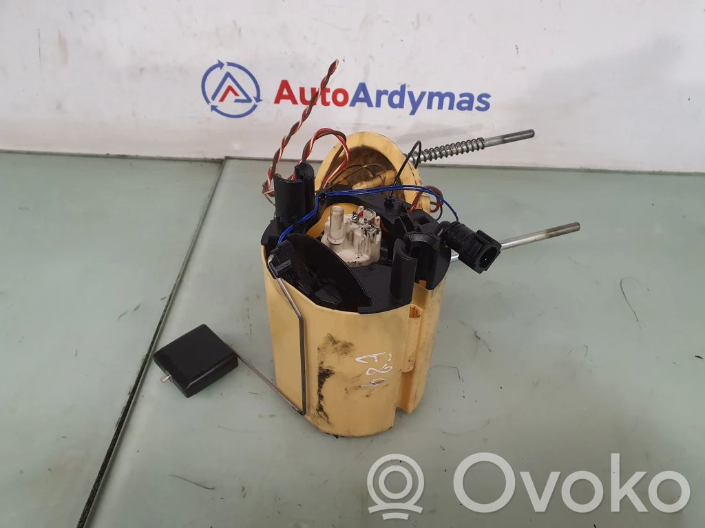 BMW X1 E84 Bomba interna de combustible 