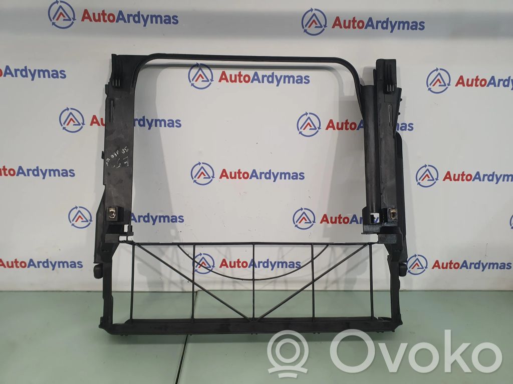 BMW X5 E53 Radiatoriaus (-ių) laikiklis/ kronšteinas 
