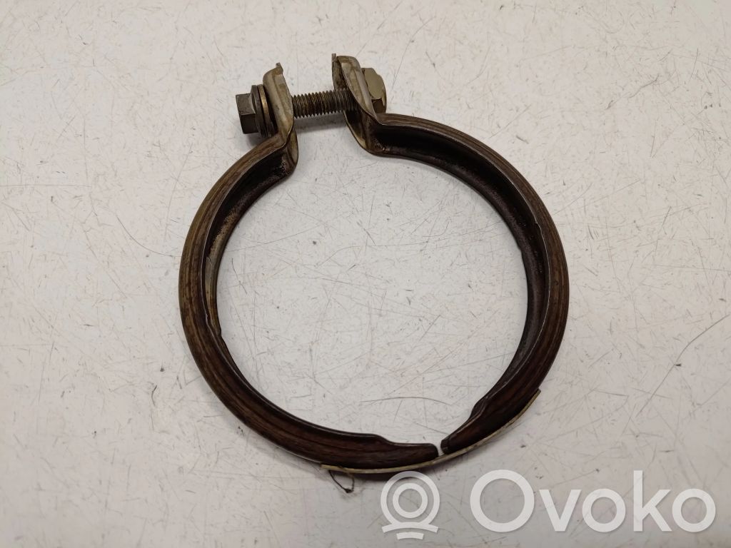 BMW 5 GT F07 Muffler pipe connector clamp 