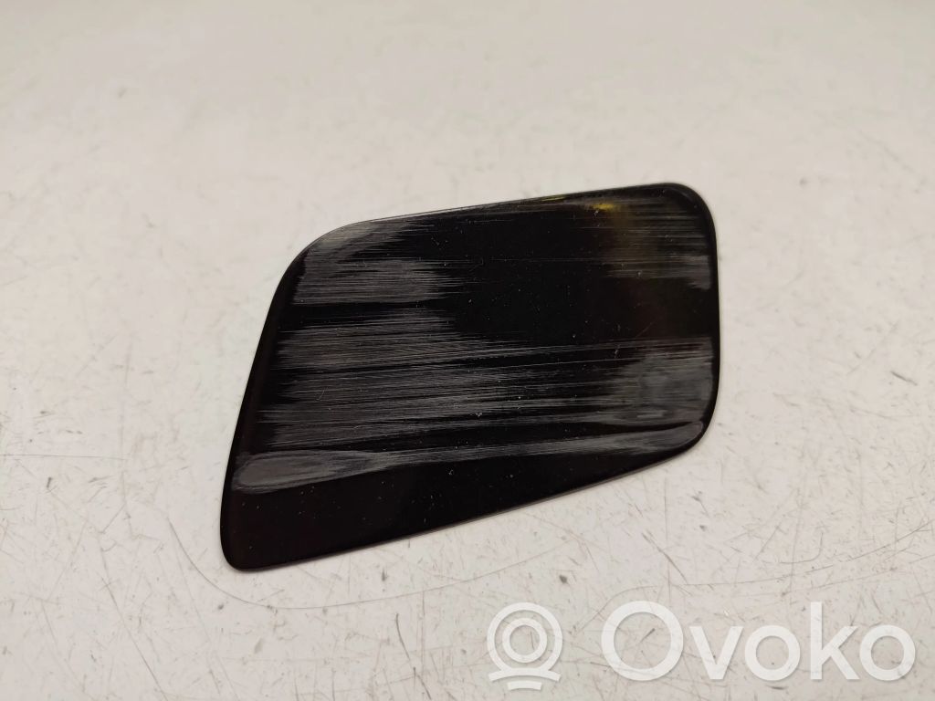 BMW 5 E60 E61 Zaślepka spryskiwacza lampy przedniej 