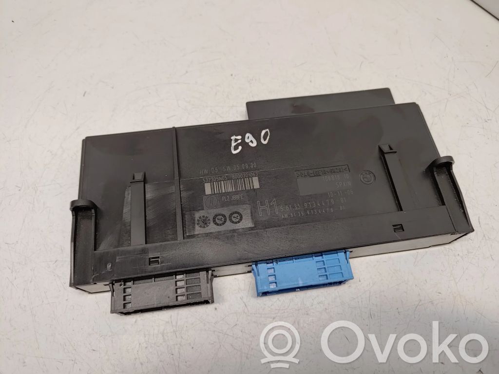 BMW 3 E90 E91 Central body control module 