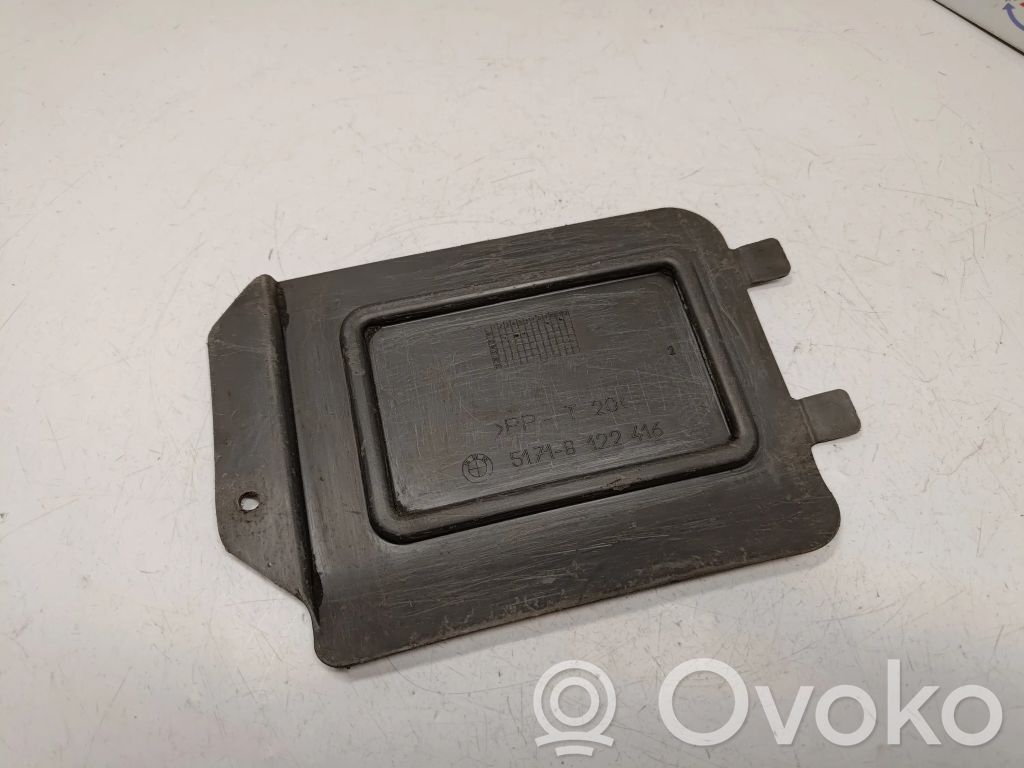 Engine splash shield/under tray   51718122416