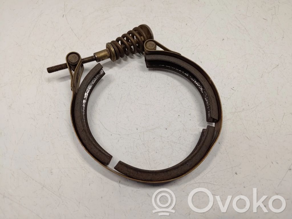 BMW 5 E60 E61 Muffler pipe connector clamp 