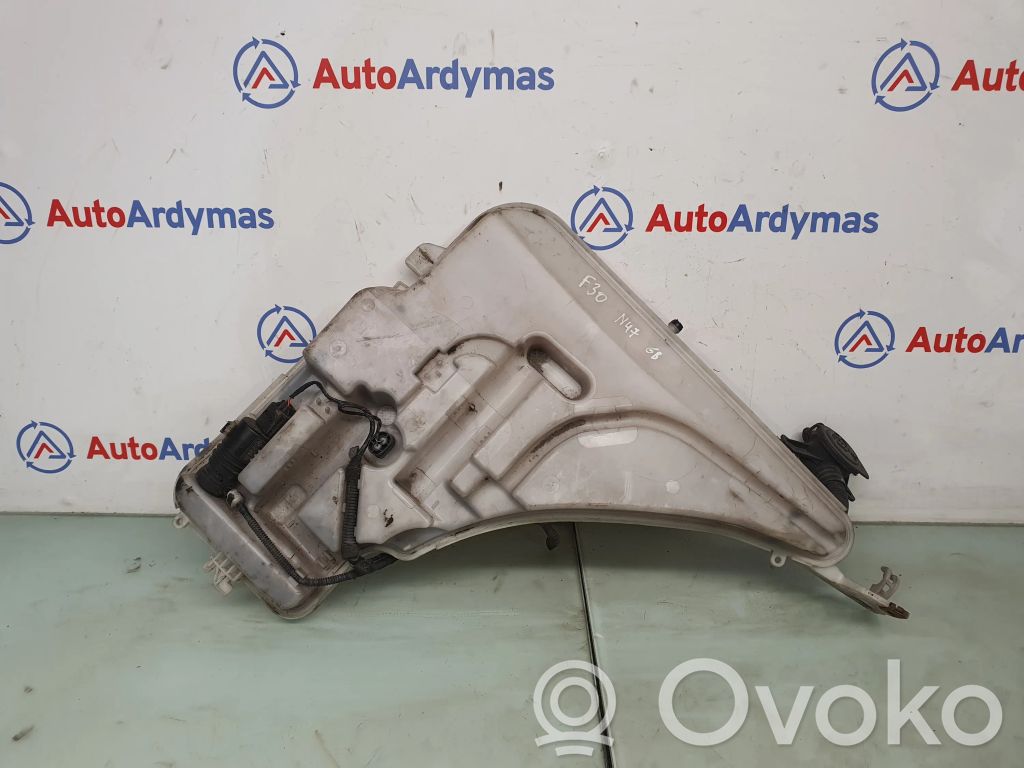 BMW 3 F30 F35 F31 Langų skysčio bakelis 