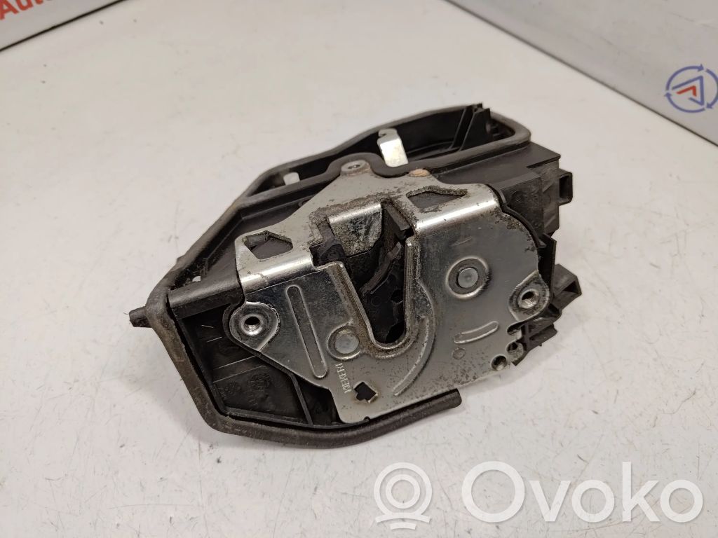 Etuoven lukko   7167065,51217167065,51217154619