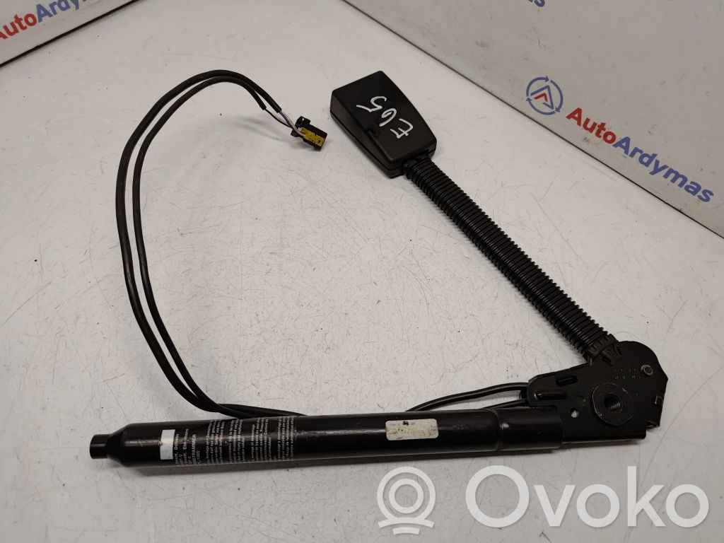 BMW 7 E65 E66 Sagtis diržo priekinė 