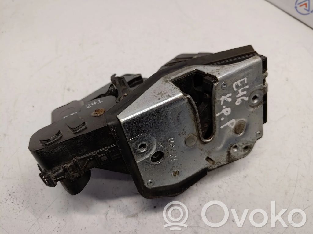 BMW 3 E46 Front door lock 