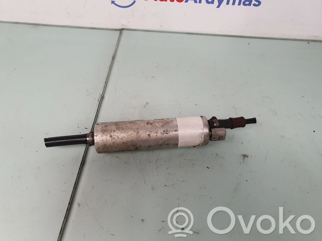 BMW 3 E46 Fuel injection high pressure pump 