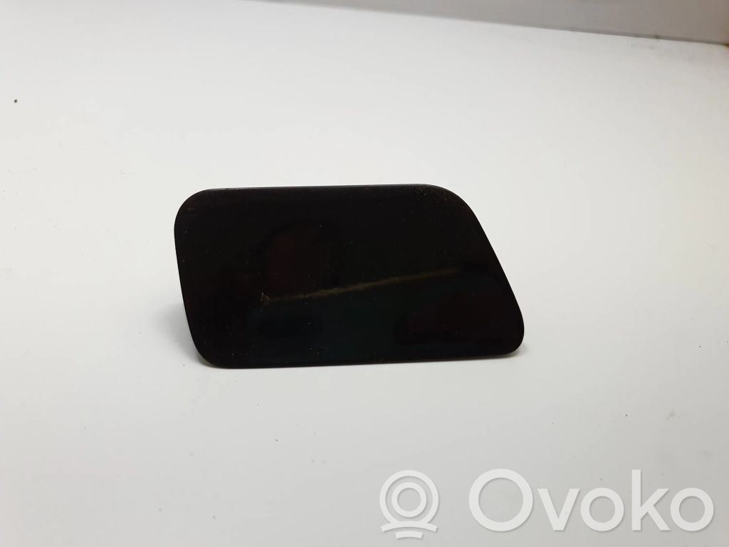 BMW 5 E60 E61 Zaślepka spryskiwacza lampy przedniej 