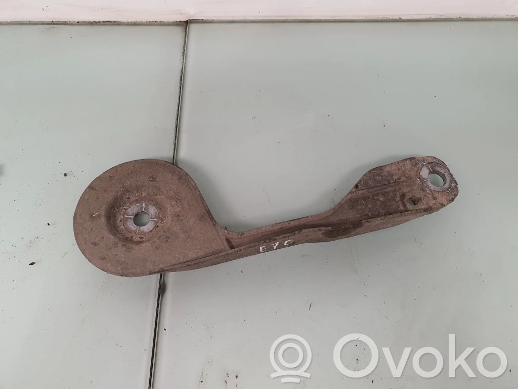 BMW X5M E70 Cits aizmugures šasijas elements 