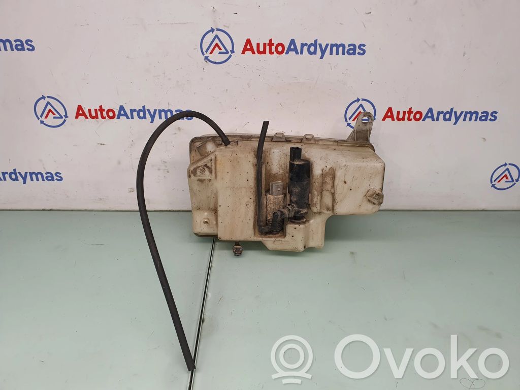 BMW 7 E65 E66 Wischwasserbehälter 