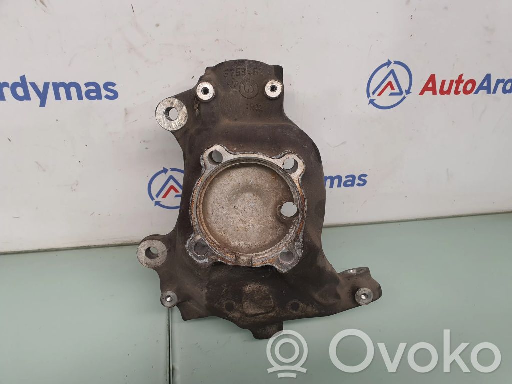 BMW 7 E65 E66 Priekšējā riteņa rumbas vārpstas šarnīrs (stupica, capfa) 