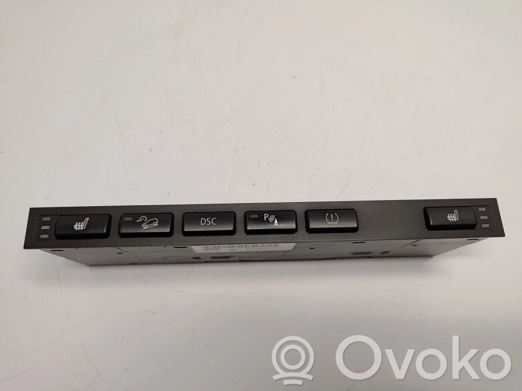 BMW X3 E83 Seat heating switch 