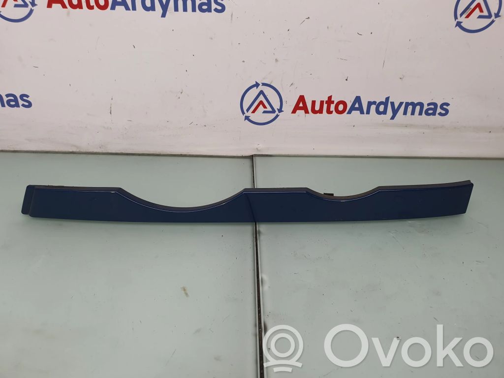 Under headlight/headlamp trim   8255209,51138255209,8402647