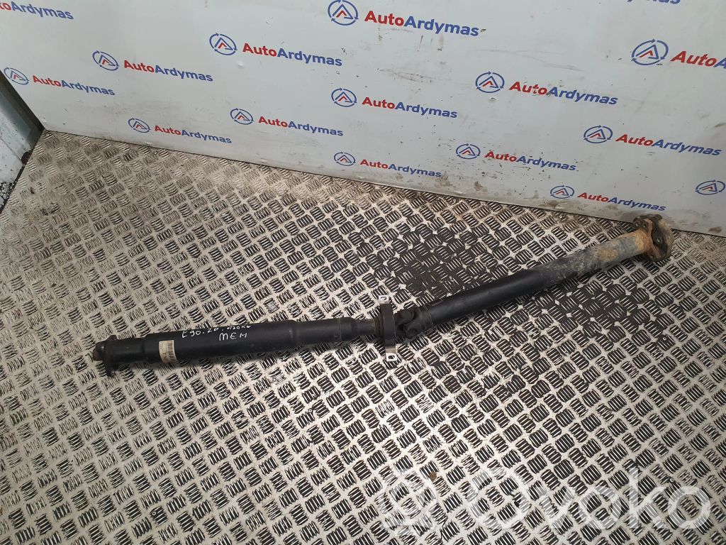 BMW 3 E90 E91 Kardanas komplekte 