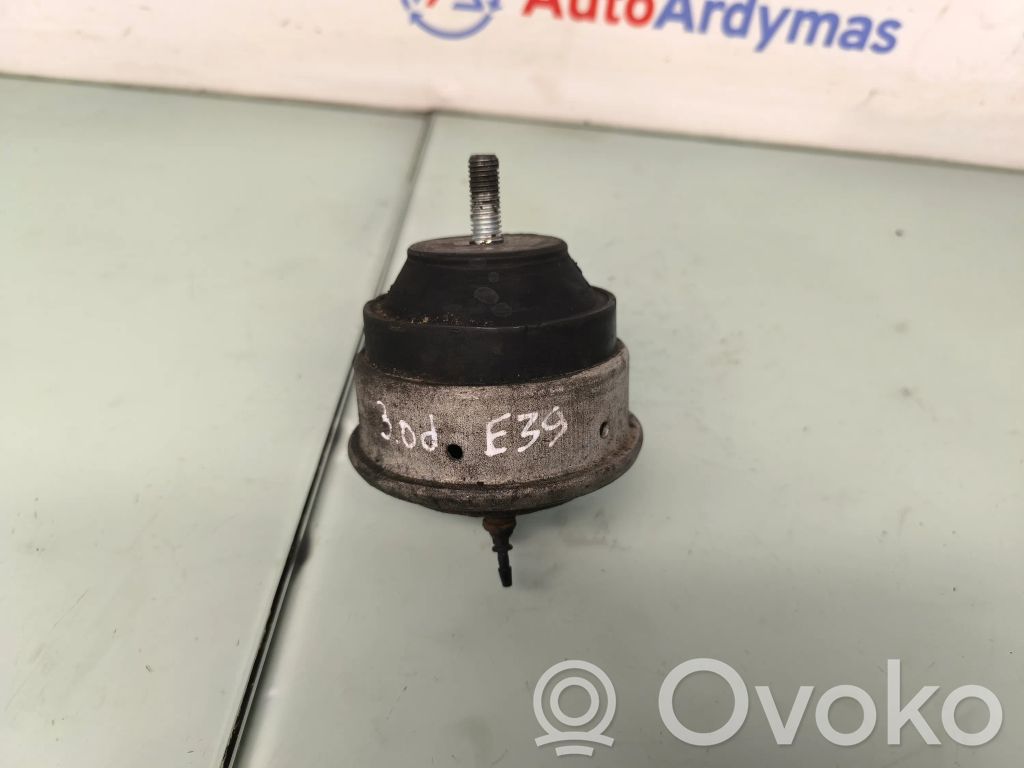 BMW 5 E39 Engine mount bracket 